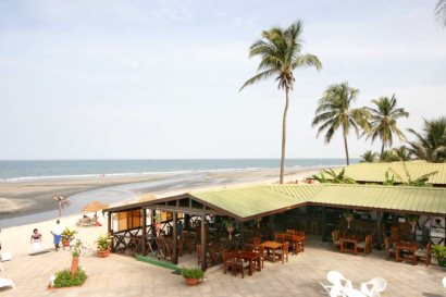 Sunset Beach pool/beach bar and restaurant