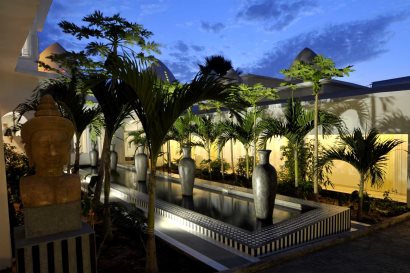 Outside the spa at night