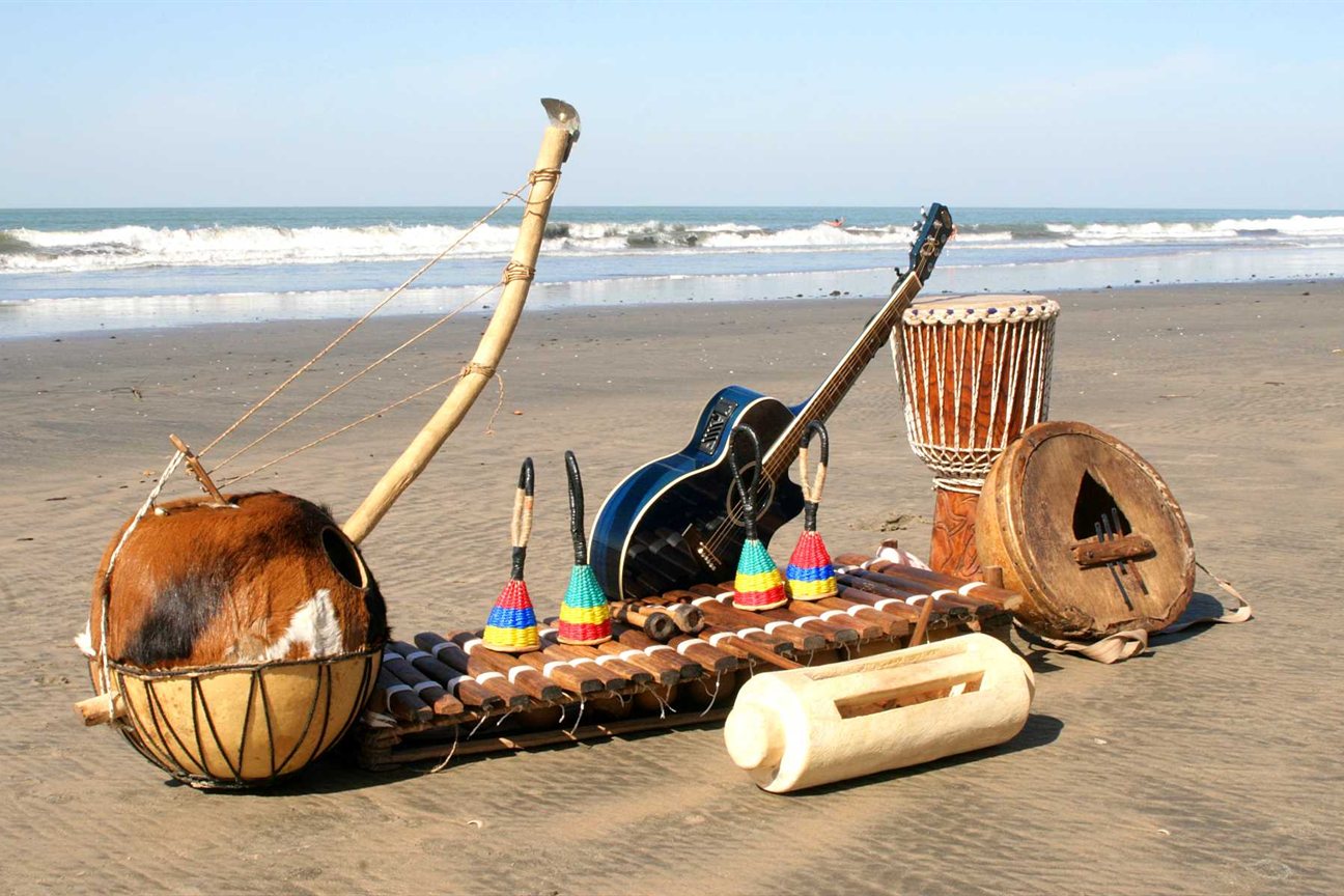 Gran cantidad diluido Bandido The Bolon, A Traditional West African Instrument