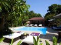 Hibiscus House pool