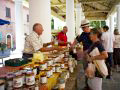 L'Ile Rousse market
