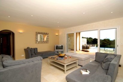 Lounge Area