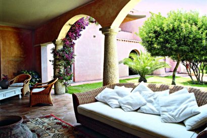 Outside Terrace/Lounge Area