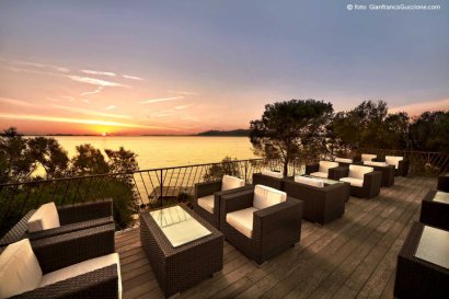 Outdoor Lounge Area/Views