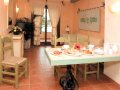 Lounge/Dining Area