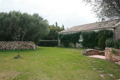 Villa and Grounds