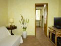Further living room