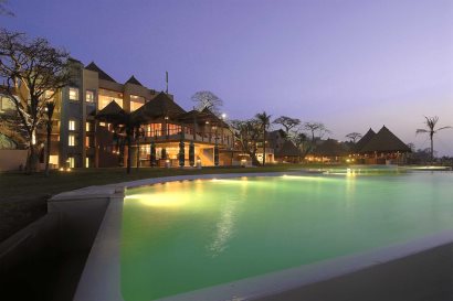 The Sheraton by night
