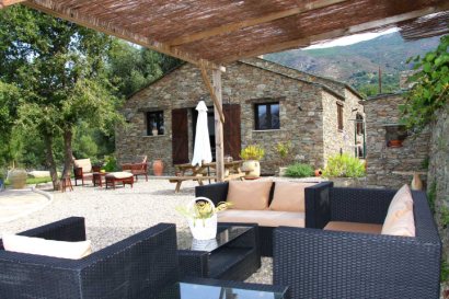 Outside Seating Area/Grounds