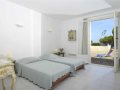 Twin bedroom