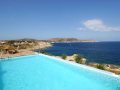 Pool & Sea Views