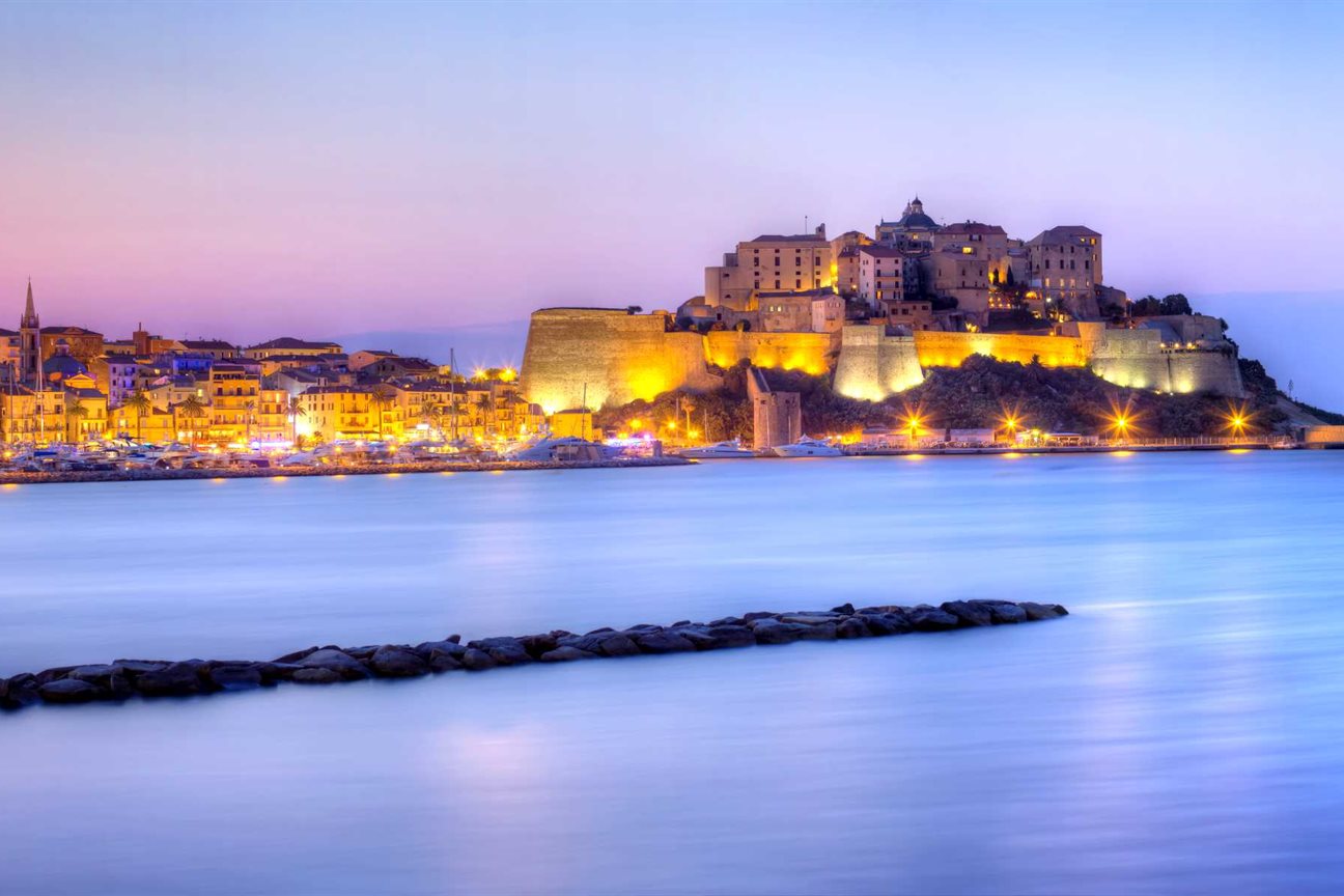 20 stunning photos that will make you want to visit Corsica