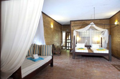 Spacious guestroom at Sandele