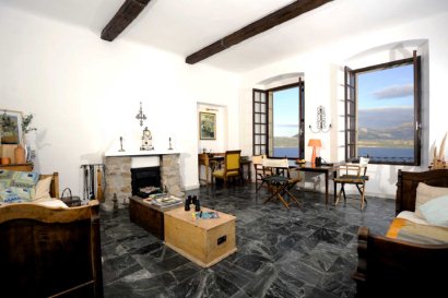 Living/dining room