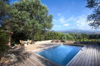Pool & view