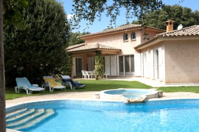 Villa & Pool Area