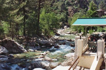 Hotel Location & Views