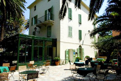 Reception Entrance and Outside Seating Area