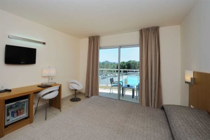 Standard with pool view