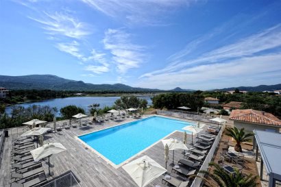 Shared pool with view