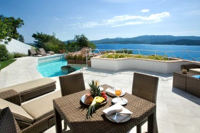Luxury Suite Villa